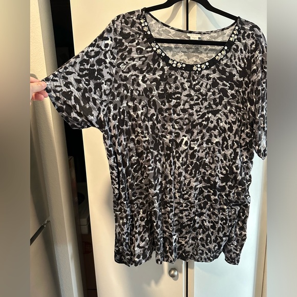 Jaclyn Smith Jewel Embellished Top Black & White Print Top Blouse sz 1X - Picture 3 of 8
